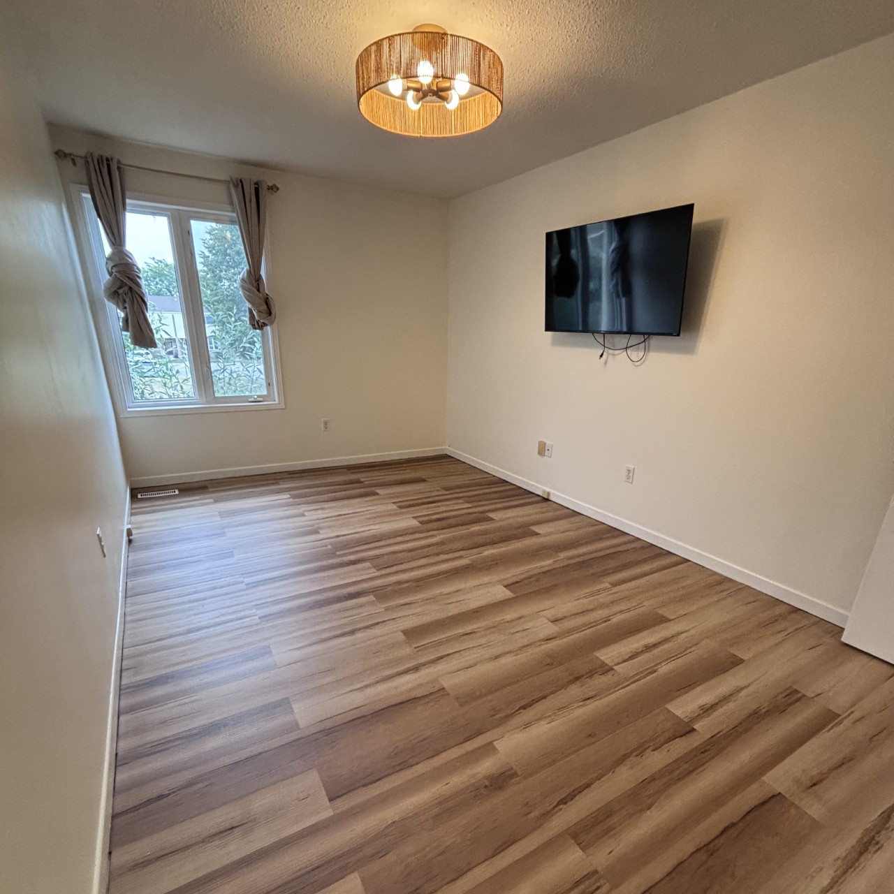 New Laminate Flooring